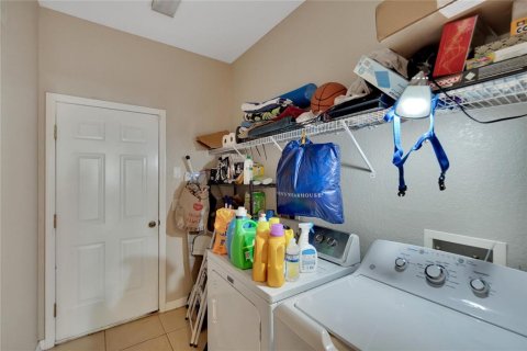 Casa en venta en Riverview, Florida, 4 dormitorios, 212.1 m2 № 1137240 - foto 18