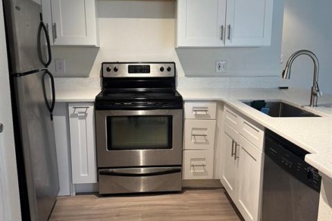 Copropriété à vendre à Orlando, Floride: 2 chambres, 105.26 m2 № 1831397 - photo 13