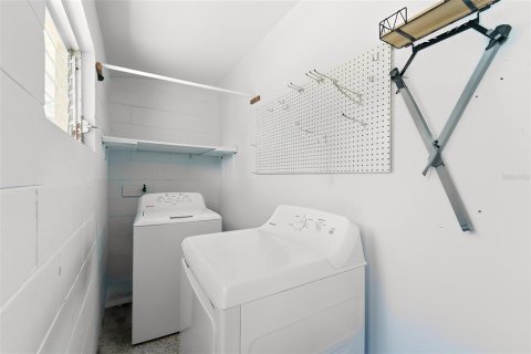 Casa en venta en Orlando, Florida, 3 dormitorios, 126.72 m2 № 2215498 - foto 22