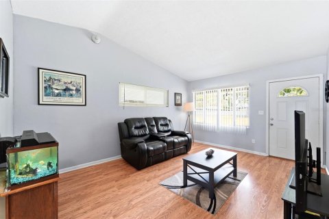 Casa en venta en Orlando, Florida, 3 dormitorios, 126.72 m2 № 2215498 - foto 8