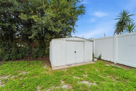 Casa en venta en Orlando, Florida, 3 dormitorios, 126.72 m2 № 2215498 - foto 26