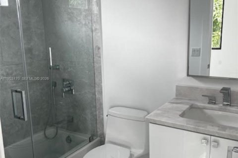 Купить виллу или дом в Майами-Спрингс, Флорида 4 спальни, 292.46м2, № 2007948 - фото 21