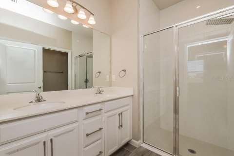 House in Riverview, Florida 3 bedrooms, 168.9 sq.m. № 1910526 - photo 10