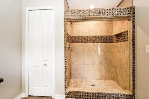 Снять в аренду виллу или дом в Киссимми, Флорида 5 спален, 223.89м2, № 1905304 - фото 11