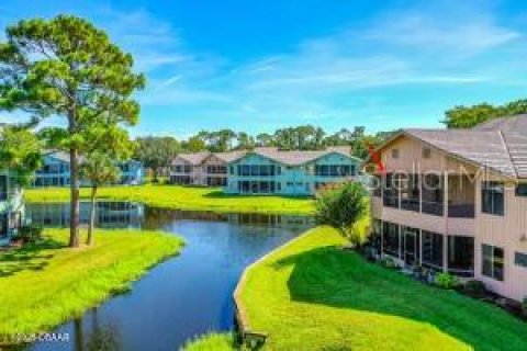 Condominio en venta en Daytona Beach, Florida, 2 dormitorios, 115.38 m2 № 1913349 - foto 5