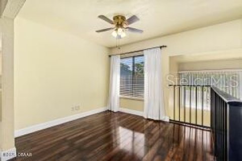 Condominio en venta en Daytona Beach, Florida, 2 dormitorios, 115.38 m2 № 1913349 - foto 9