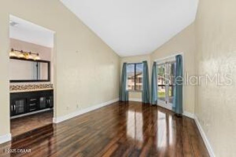 Condominio en venta en Daytona Beach, Florida, 2 dormitorios, 115.38 m2 № 1913349 - foto 21