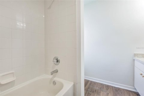 Villa ou maison à vendre à Riverview, Floride: 4 chambres, 132.39 m2 № 2400143 - photo 9