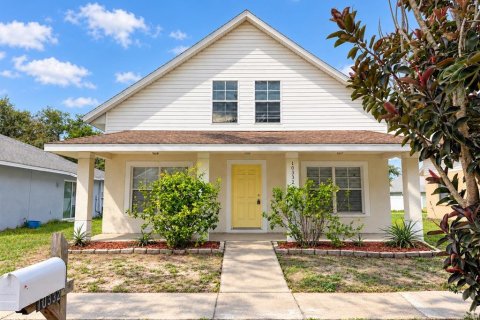 Villa ou maison à Riverview, Floride 4 chambres, 132.39 m2 № 2400143