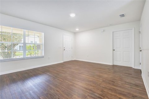 Villa ou maison à vendre à Riverview, Floride: 4 chambres, 132.39 m2 № 2400143 - photo 5