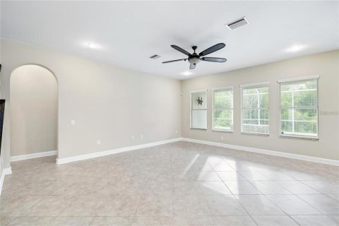 Casa en alquiler en Wesley Chapel, Florida, 5 dormitorios, 304.16 m2 № 1917522 - foto 8