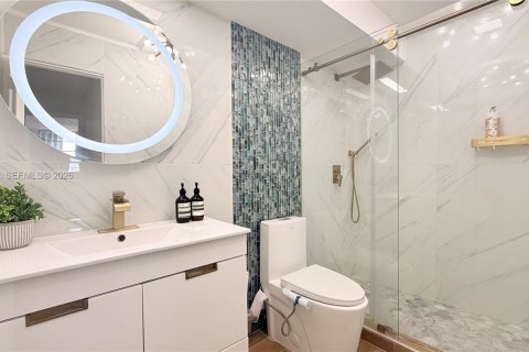 Condo in North Miami, Florida, 1 bedroom  № 2087050 - photo 10