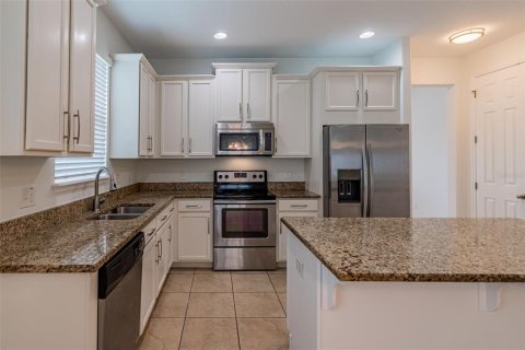 Casa en alquiler en Orlando, Florida, 3 dormitorios, 164.81 m2 № 1903981 - foto 13