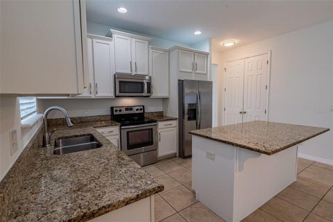 Villa ou maison à louer à Orlando, Floride: 3 chambres, 164.81 m2 № 1903981 - photo 14