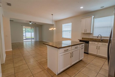 Casa en alquiler en Orlando, Florida, 3 dormitorios, 164.81 m2 № 1903981 - foto 11