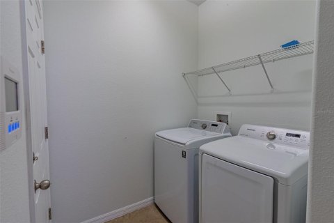 Villa ou maison à louer à Orlando, Floride: 3 chambres, 164.81 m2 № 1903981 - photo 18
