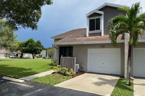 Condo in Sunrise, Florida, 3 bedrooms  № 1897442 - photo 1