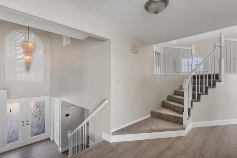 Casa en alquiler en Tierra Verde, Florida, 4 dormitorios, 328.5 m2 № 2218293 - foto 5