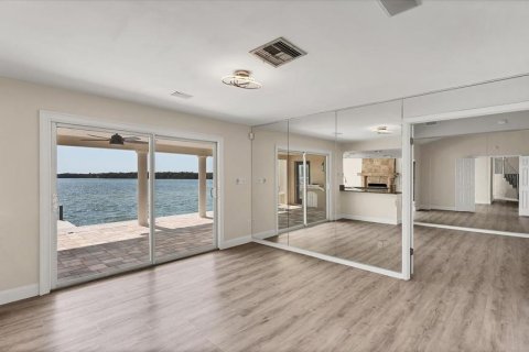 Casa en alquiler en Tierra Verde, Florida, 4 dormitorios, 328.5 m2 № 2218293 - foto 13