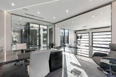 Купить виллу или дом в Бока-Ратон, Флорида 9 комнат, 990.34м2, № 2086317 - фото 28