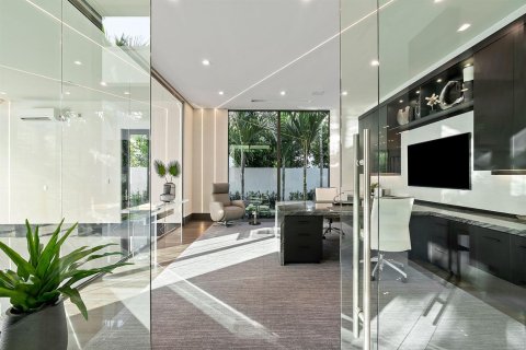 Купить виллу или дом в Бока-Ратон, Флорида 9 комнат, 990.34м2, № 2086317 - фото 26