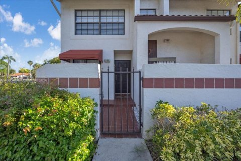 Condo in Deerfield Beach, Florida, 2 bedrooms  № 2060802 - photo 4