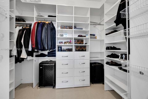 Купить кондоминиум в Майами, Флорида 1 спальня, 78.97м2, № 2001969 - фото 19