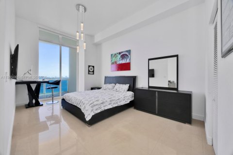 Купить кондоминиум в Майами, Флорида 1 спальня, 78.97м2, № 2001969 - фото 17