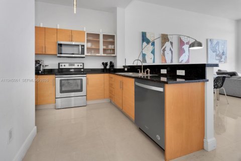 Купить кондоминиум в Майами, Флорида 1 спальня, 78.97м2, № 2001969 - фото 12