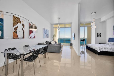 Купить кондоминиум в Майами, Флорида 1 спальня, 78.97м2, № 2001969 - фото 13