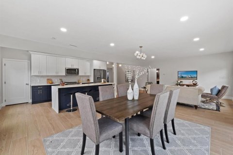 House in Winter Park, Florida 3 bedrooms, 227.33 sq.m. № 1052504 - photo 21