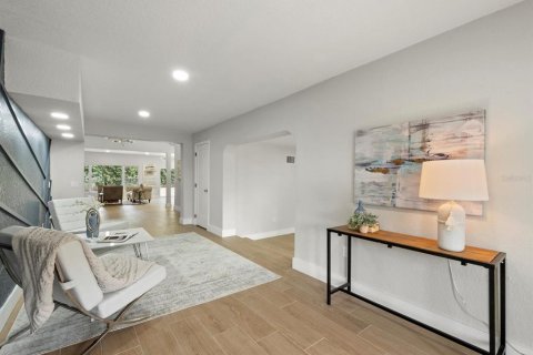 House in Winter Park, Florida 3 bedrooms, 227.33 sq.m. № 1052504 - photo 4