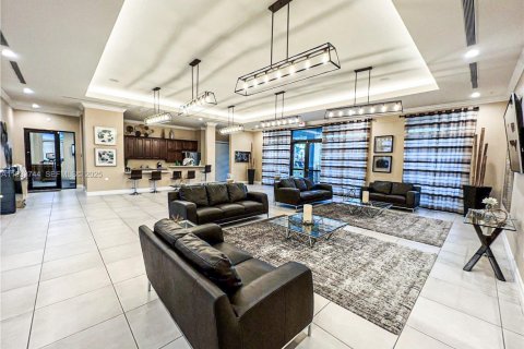 Adosado en alquiler en Miami, Florida, 3 dormitorios, 139.91 m2 № 1992002 - foto 24