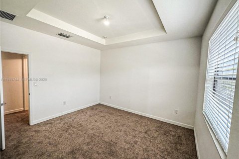 Adosado en alquiler en Miami, Florida, 3 dormitorios, 139.91 m2 № 1992002 - foto 11