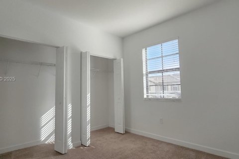 Adosado en alquiler en Miami, Florida, 3 dormitorios, 139.91 m2 № 1992002 - foto 9