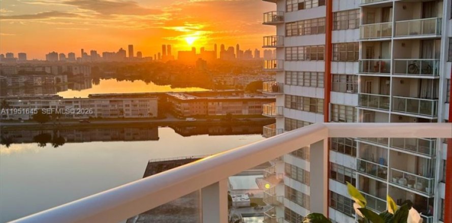 Condo à Miami, Floride, 2 chambres  № 2010889