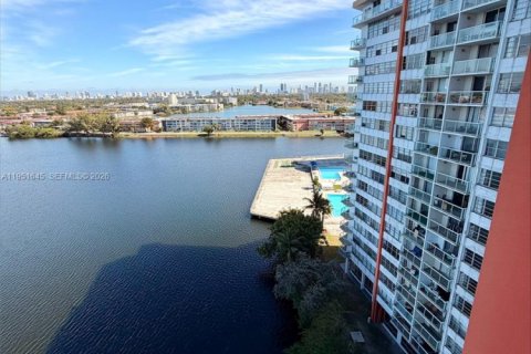 Copropriété à vendre à Miami, Floride: 2 chambres, 105.91 m2 № 2010889 - photo 5