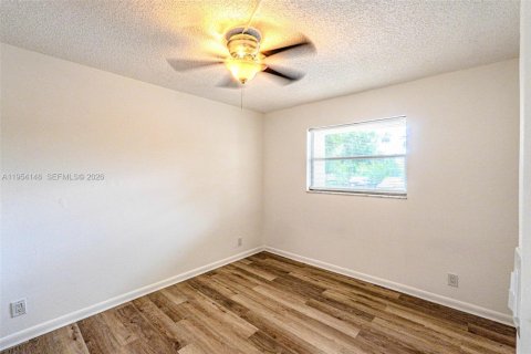 Copropriété à louer à Davie, Floride: 2 chambres, 91.97 m2 № 2010007 - photo 17