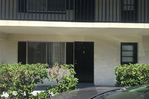 Condo à Clearwater, Floride, 2 chambres № 2148837