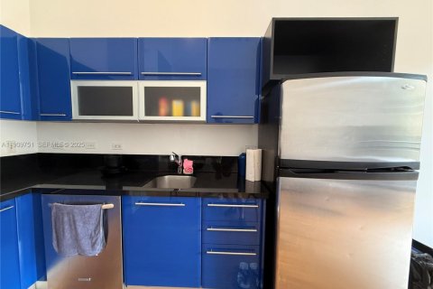 Copropriété à vendre à Miami, Floride: 1 chambre, 47.01 m2 № 1984063 - photo 12