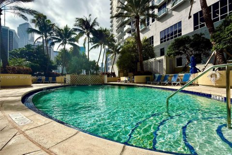 Copropriété à vendre à Miami, Floride: 1 chambre, 47.01 m2 № 1984063 - photo 24