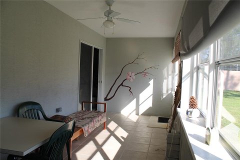House in Palm Coast, Florida 3 bedrooms, 123.75 sq.m. № 1718781 - photo 8