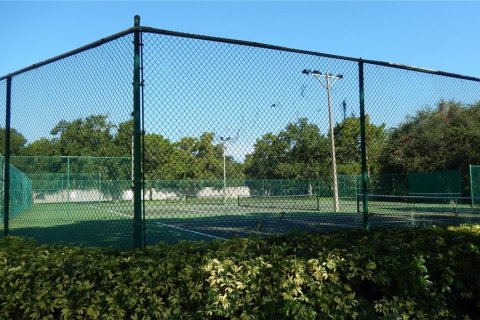 House in Riverview, Florida 4 bedrooms, 207.36 sq.m. № 1904921 - photo 16