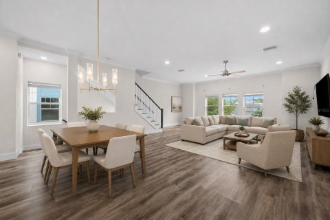 Adosado en venta en Tampa, Florida, 4 dormitorios, 211.26 m2 № 2227048 - foto 15