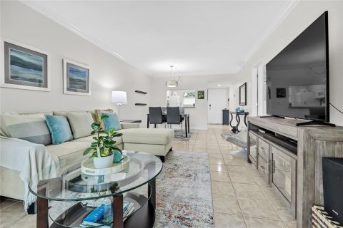 Copropriété à vendre à Deerfield Beach, Floride: 1 chambre № 2083089 - photo 2