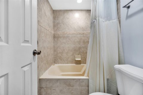 Copropriété à vendre à Deerfield Beach, Floride: 1 chambre № 2083089 - photo 12