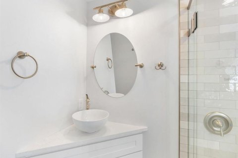 Villa ou maison à vendre à Bradenton, Floride: 3 chambres, 172.33 m2 № 2200178 - photo 28