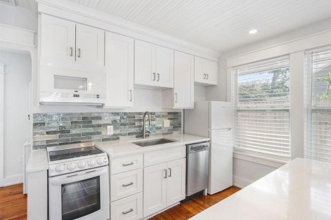 Villa ou maison à vendre à Bradenton, Floride: 3 chambres, 172.33 m2 № 2200178 - photo 23