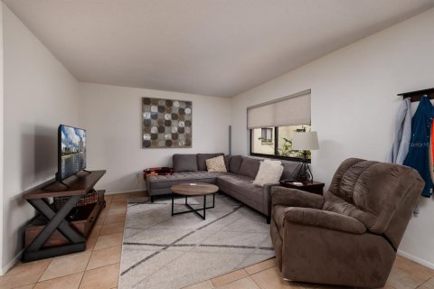 Copropriété à vendre à Temple Terrace, Floride: 1 chambre, 74.32 m2 № 1662588 - photo 7