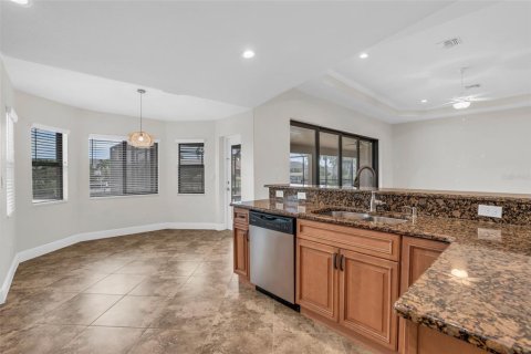 Casa en venta en Cape Coral, Florida, 3 dormitorios, 199.09 m2 № 1824027 - foto 4